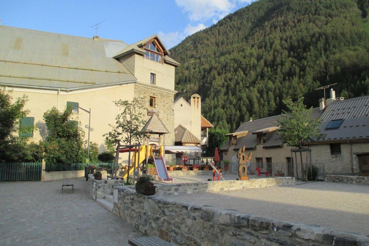 Le Gite Les Melezes Villar-dʼArène エクステリア 写真